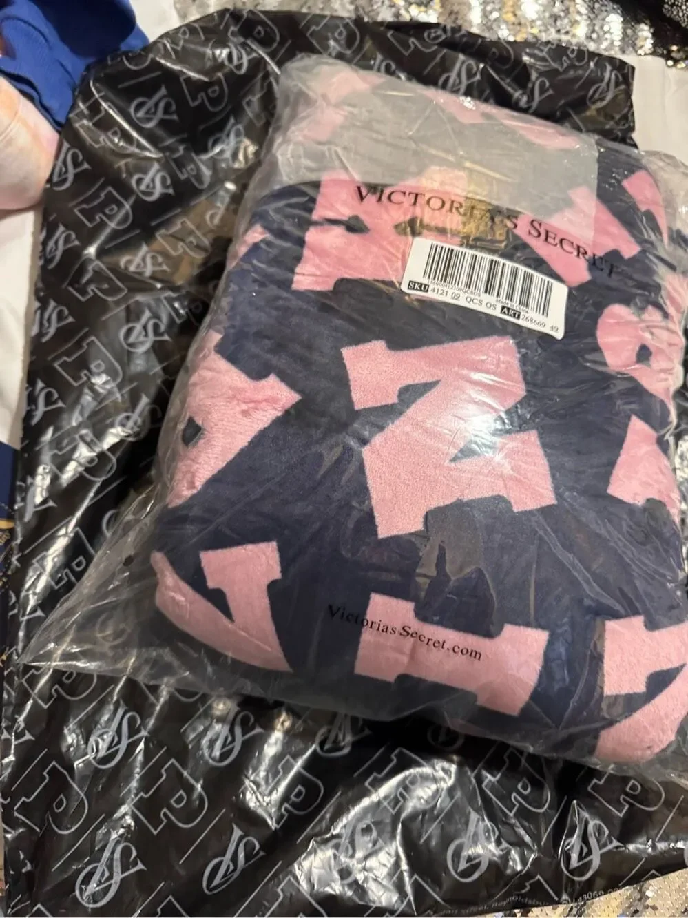 PINK Sherpa Blanket xl pink blue logo  y2k og logo blanket